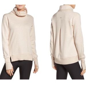 Alo Yoga haze sweatshirt blush